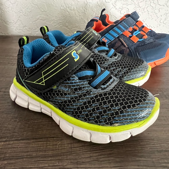 2 Pairs Baby Toddler Shoes - Size 5 - Surprize by Stride Rite - S Sport - Picture 3 of 7